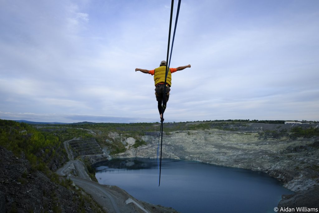 slackline highline friedi kühne world record asbestos quebec